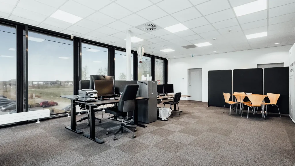 THE F1 OFFICE kontorejendom med professionelle rammer